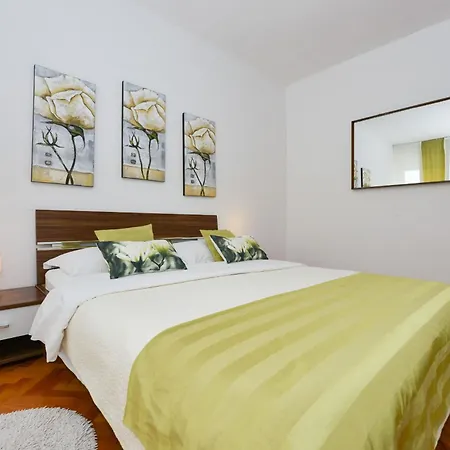 Apartman Klimatisierte Am Roemischen Forum Zadar